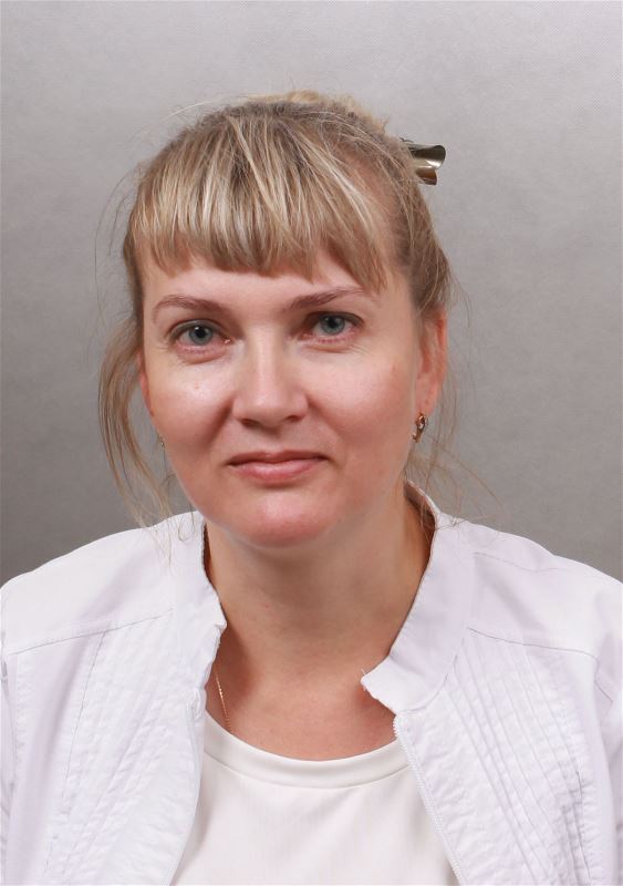 Няня Елена